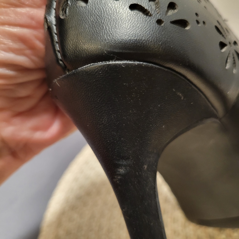 🌺EUC~ LC - LAUREN CONRAD STILLETO HEELS. - Picture 12 of 12